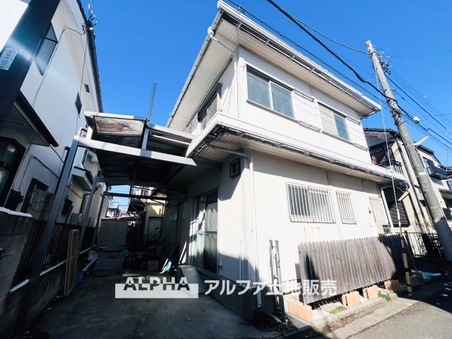 武蔵野市八幡町４の前面道路含む現地写真|【Design your own home】
◆整形地◆住宅用地として検討しやすい売地。敷地全体を活かした建築計画が立てやすい点も魅力です。