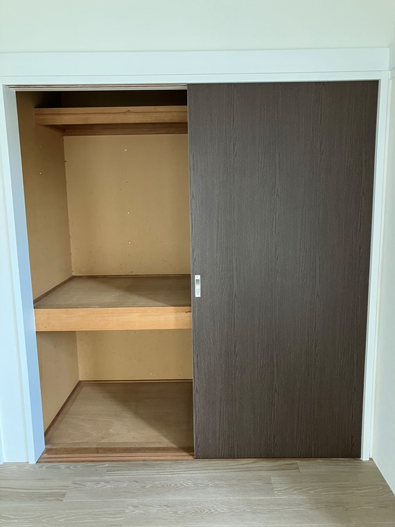 落合戸建の収納