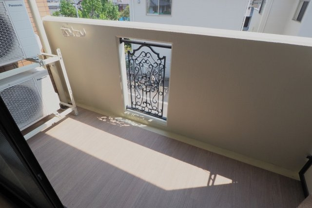 ファミリー香川のバルコニー