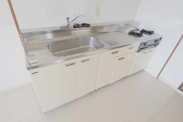 ファミリー香川のキッチン|※ガスコンロは付きません。
