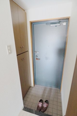 ファミリー香川の玄関