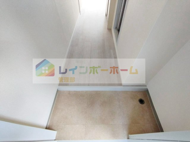福田マンションの玄関