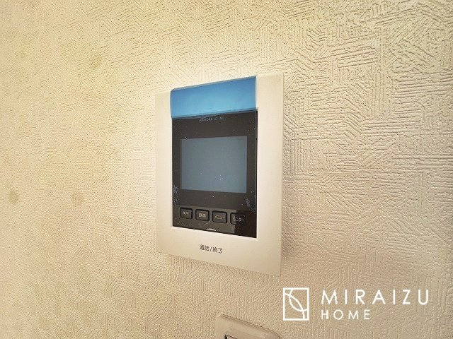 【防犯設備】 | プライバシー性と開放感を高める住環境。陽当たりの良い開かれたロケーションを活かし、心地よい暮らしをプランニング