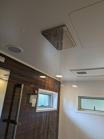 福岡市中央区平和３丁目の中古一戸建の浴室|落ち着いた空間のお風呂です