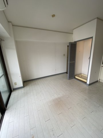 パンルネックスクリスタル博多の居間・リビング|ゆったり過ごせる居間です