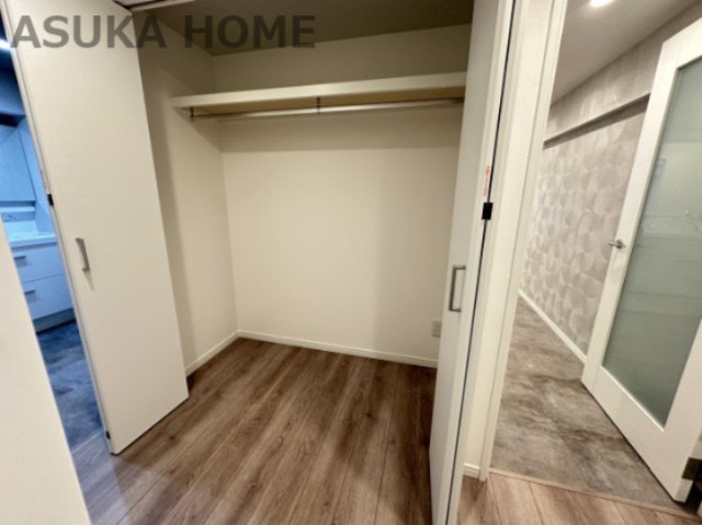 新山下ベイシティ６号棟の洋室|このお家で一番広い7.3帖の主寝室は居心地◎