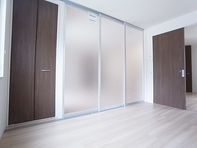 神戸市長田区雲雀ケ丘３丁目のアパート