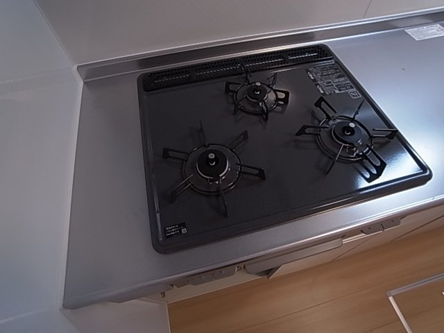 神戸市長田区雲雀ケ丘３丁目のアパート