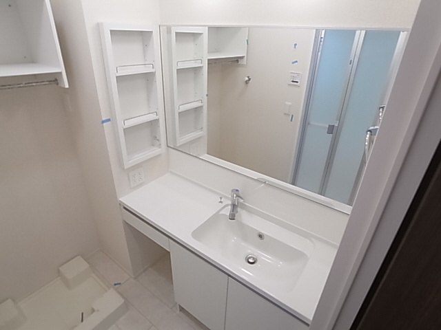 神戸市長田区雲雀ケ丘３丁目のアパートの洗面所|シャンプードレッサー