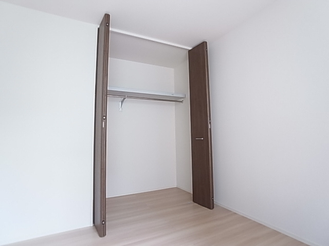 神戸市長田区雲雀ケ丘３丁目のアパートの収納|クローゼット
