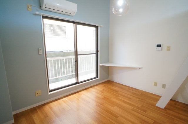 マンションフィールドナウの居間・リビング