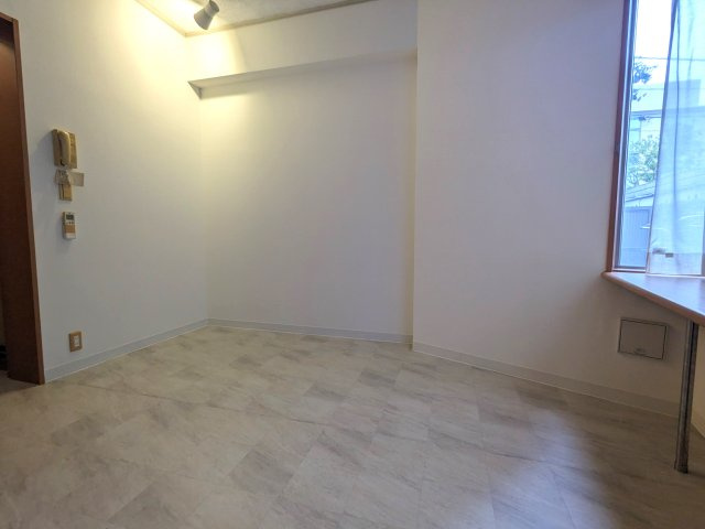 スタジオ明泉の居間・リビング