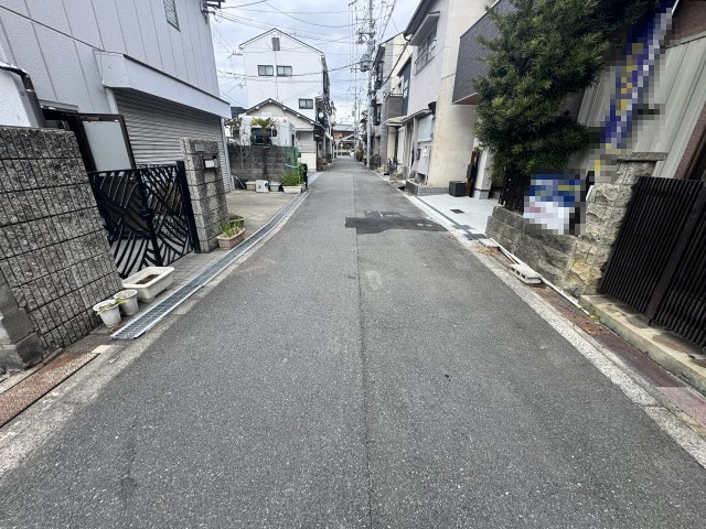 大阪市鶴見区安田3丁目の前面道路含む現地写真