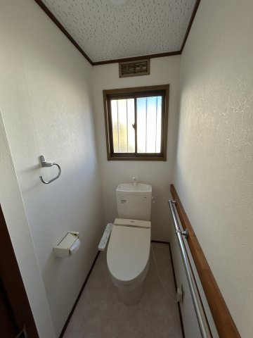 太田市本町御城通貸家のトイレ