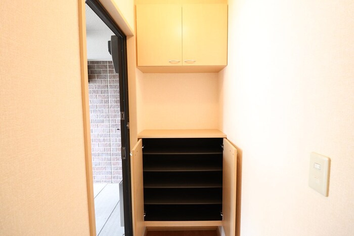 ルミエールの玄関|シューズボックス