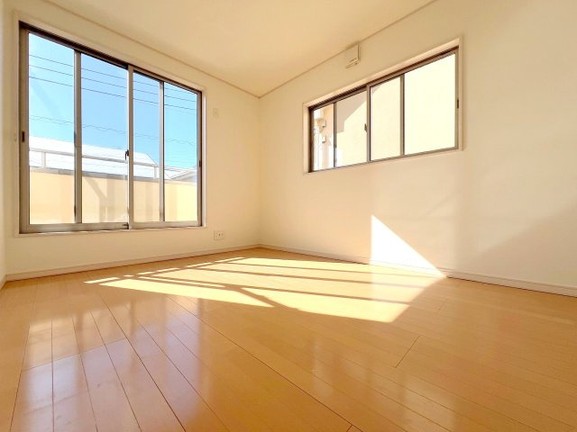 立川市一番町　リフォーム済み中古戸建の洋室|※リフォーム前画像