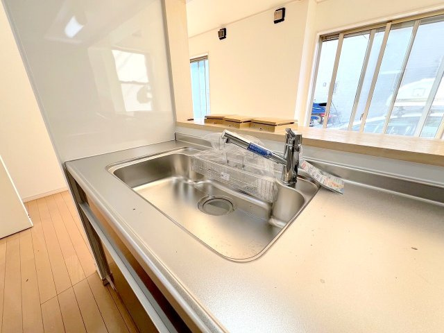 立川市一番町　リフォーム済み中古戸建のキッチン