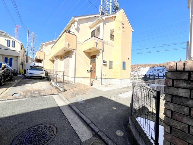 立川市一番町　リフォーム済み中古戸建の前面道路含む現地写真