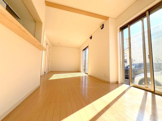 立川市一番町　リフォーム済み中古戸建の居間・リビング|※リフォーム前画像