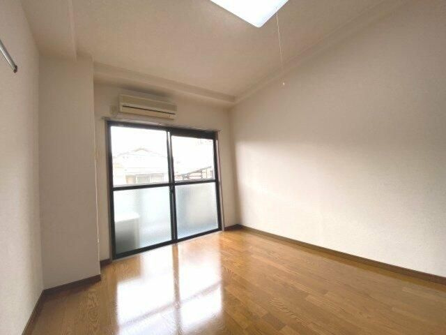 ヴェルテラスすずきの内装