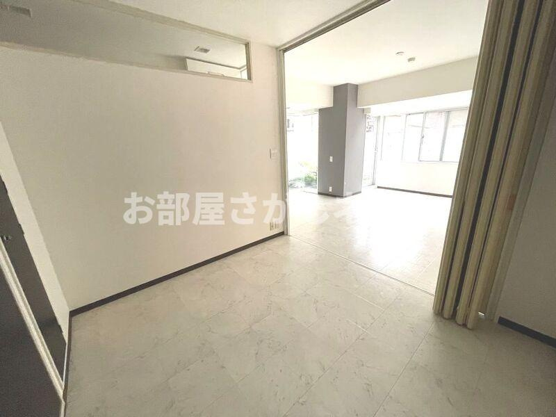 欠真間2丁目のマンションの内装