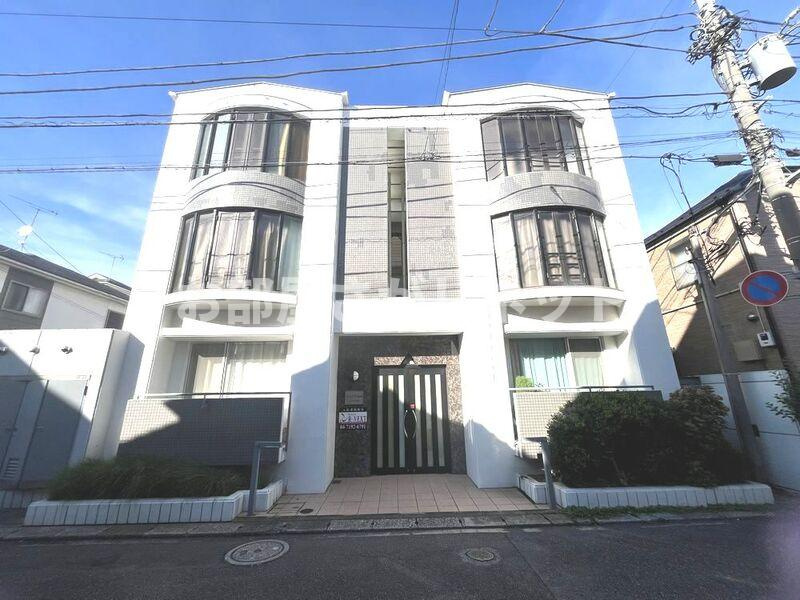 欠真間2丁目のマンションの外観