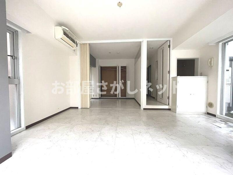 欠真間2丁目のマンションの内装