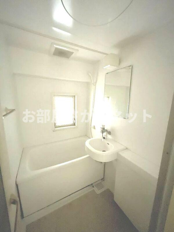 欠真間2丁目のマンションの浴室