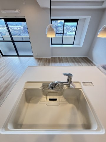 【キッチン】 | サンリヤン博多南