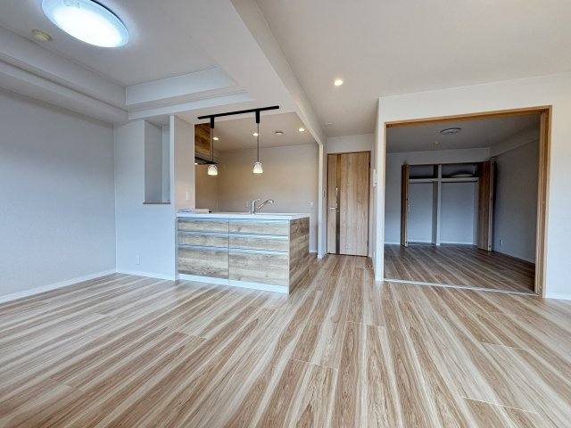 【居間・リビング】 | サンリヤン博多南