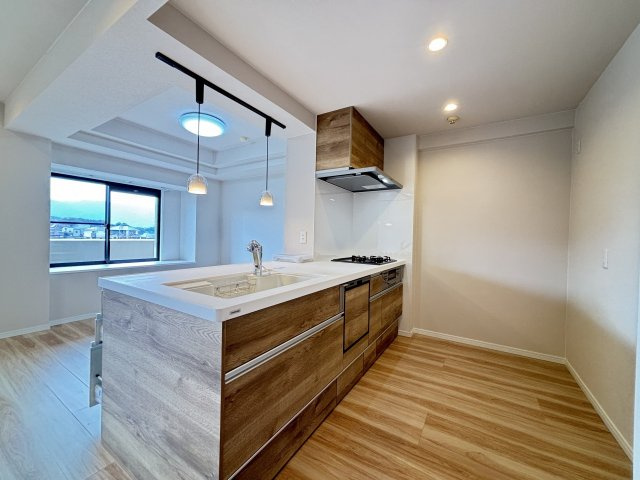 【キッチン】 | サンリヤン博多南