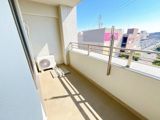 メゾンヴェール大高南のバルコニー