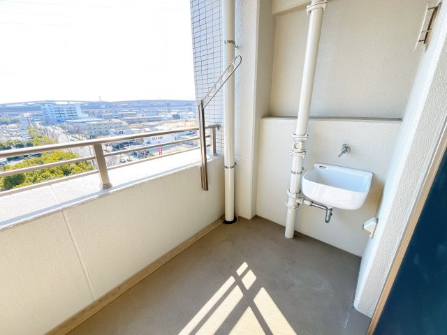 メゾンヴェール大高南のバルコニー