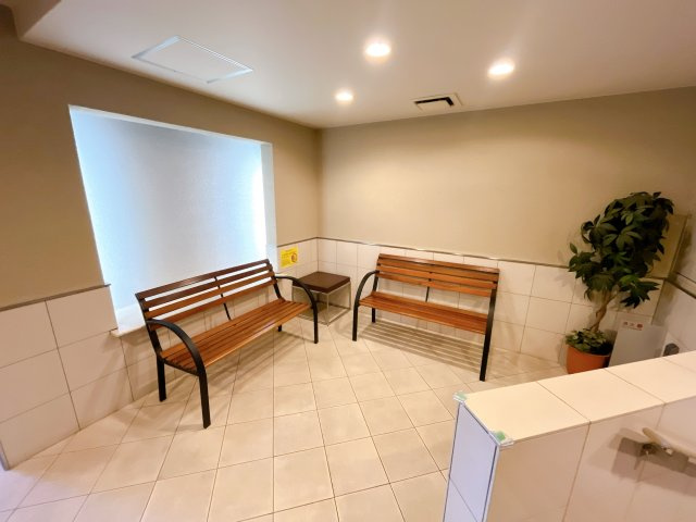 メゾンヴェール大高南のロビー