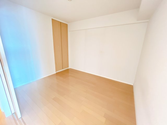 メゾンヴェール大高南の洋室