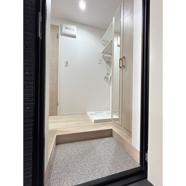 ラフィーネ三ッ沢南町の玄関|シューズボックスございます♪