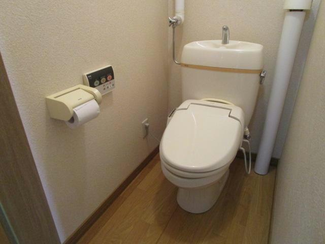 ヴィラ・エクセレントの玄関