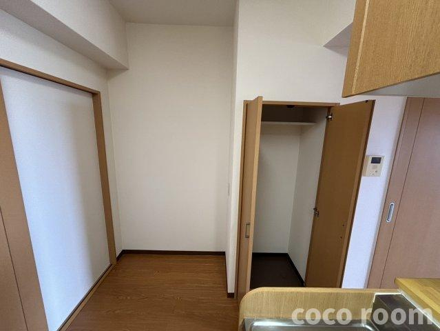 カトル・パレの居間・リビング