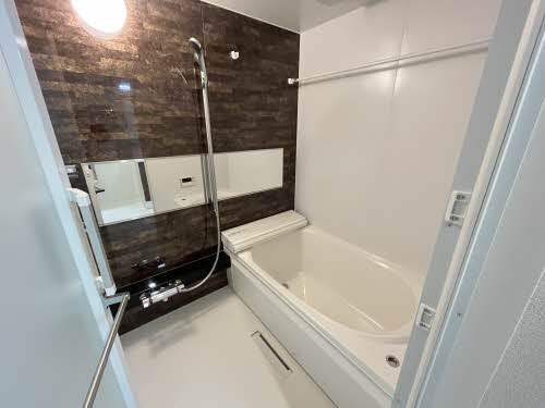 レフィアントITOの浴室