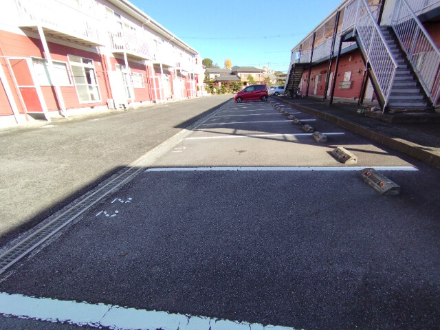 シティハイツ山本の駐車場