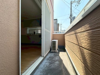 【バルコニー】 | 豊中市春日町3丁目貸家