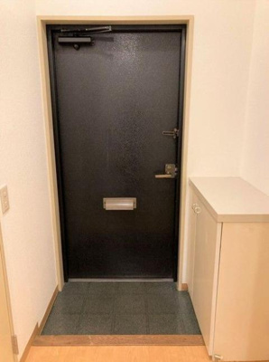 【玄関】 | コーポリヴァーストン