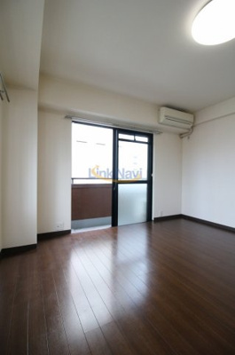 【居間・リビング】 | スタシオン梅田イースト