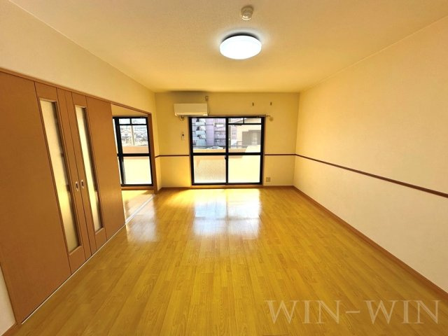 グランドゥールの居間・リビング