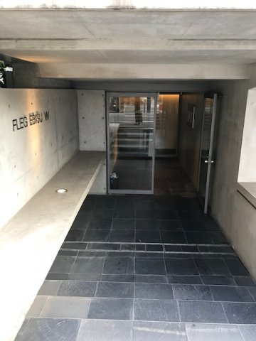 REXIED恵比寿（レクシード恵比寿）のエントランス