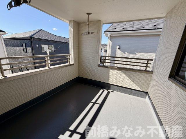 高崎市石原町第24　２号棟(全６棟)　リーブルガーデン　新築建売分譲のバルコニー|落ち着いた時間を過ごせるバルコニーです