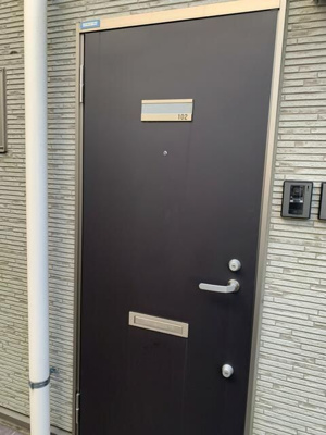 【玄関】 | レベアス西台