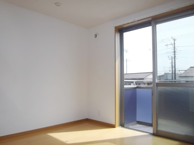 リヴェール市川Ｃ棟の居間・リビング