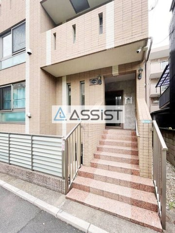 ディアコート目黒のエントランス