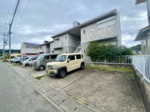 フレグランス方Ⅲの駐車場